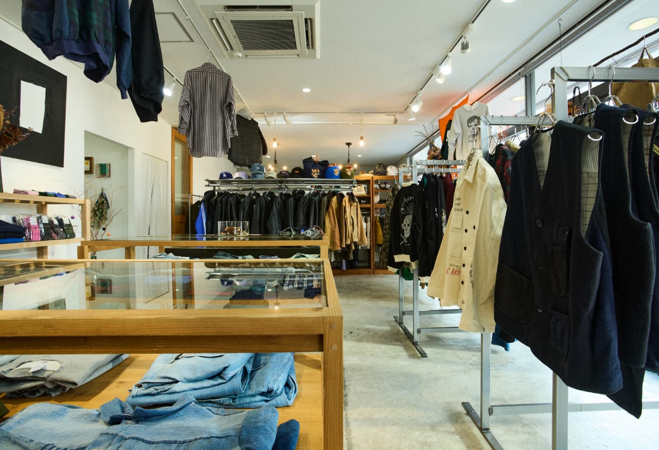 SHOP